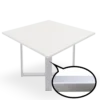 mesa de reunión cuadrada blanca. Marco gris